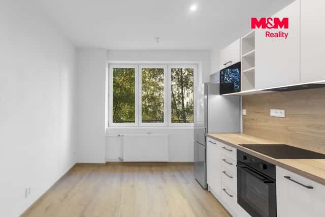 Prodej, Byt 2+kk, 30 m², Třinec, Seifertova, Seifertova, Třinec – Lyžbice, okres Frýdek-Místek