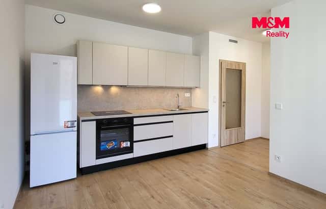Pronájem, Byt 1+kk, 34 m², Praha, Arnošta Staňka, Arnošta Staňka, Praha 10 – Hostivař
