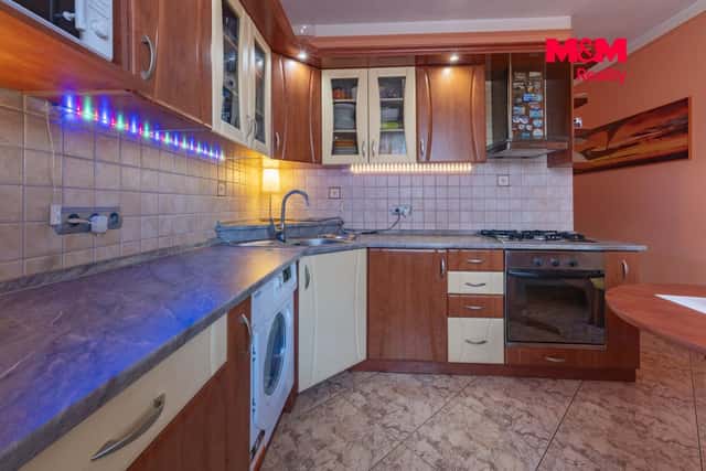 Prodej, Byt 3+1, 68 m², Chodov, Husova, Husova, Chodov, okres Sokolov