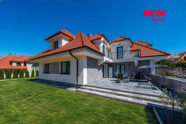 Prodej, Rodinný dům, 379 m², Mukařov, Do Vrchu, Do Vrchu, Mukařov – Srbín, okres Praha-východ