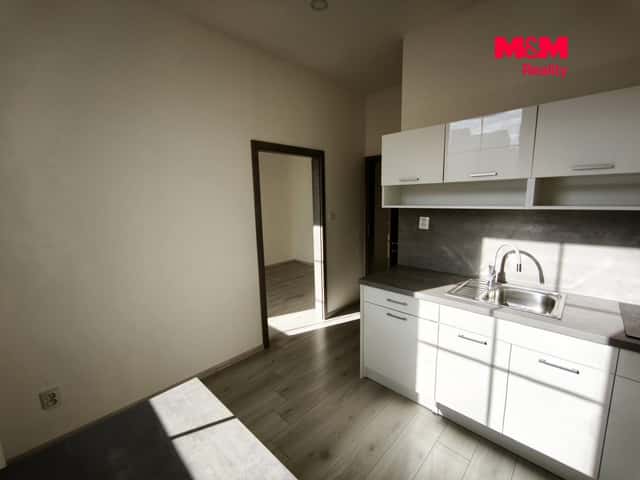 Pronájem, Byt 1+1, 28 m², Frýdek-Místek, Růžový pahorek, Růžový pahorek, Frýdek-Místek – Frýdek