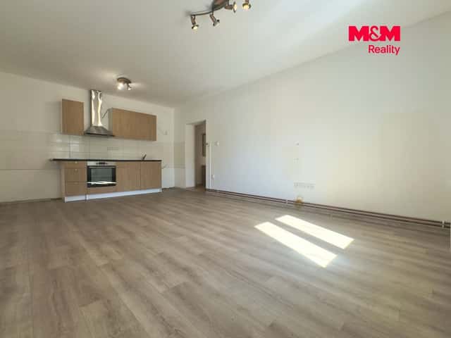 Pronájem, Byt 2+kk, 64 m², Klášterec nad Ohří, Chomutovská, Chomutovská, Klášterec nad Ohří – Miřetice u Klášterce nad Ohří, okres Chomutov