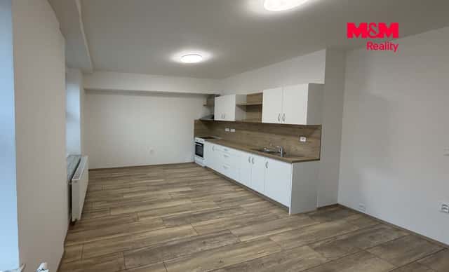 Pronájem, Byt 1+kk, 38 m², Ústí nad Orlicí, Třebovská, Třebovská, Ústí nad Orlicí – Hylváty