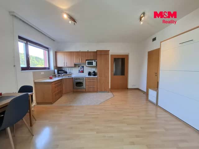 Pronájem, Byt 1+kk, 40 m², Praha, Pod Klamovkou, Pod Klamovkou, Praha 5 – Košíře