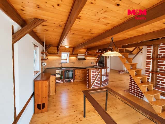 Pronájem, Byt 3+kk, 110 m², Telč, Hradecká, Hradecká, Telč – Telč-Staré Město, okres Jihlava