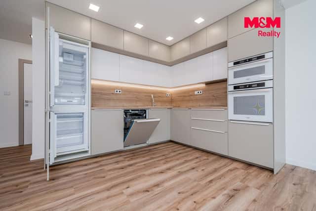 Prodej, Byt 4+kk, 78 m², Ostrava, Alžírská, Alžírská, Ostrava – Poruba, okres Ostrava-město