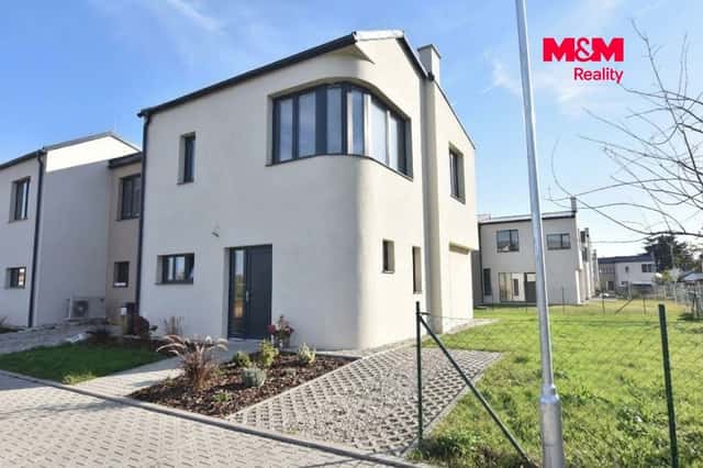 Pronájem, Rodinný dům, 87 m², Horoušany, Šámalova, Šámalova, Horoušany, okres Praha-východ