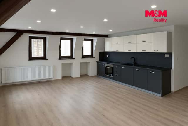 Pronájem, Byt 3+kk, 75 m², Šternberk, náměstí Svobody, náměstí Svobody, Šternberk, okres Olomouc