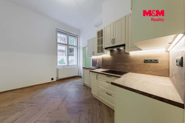 Pronájem, Byt 2+1, 83 m², Karlovy Vary, Na Vyhlídce, Na Vyhlídce, Karlovy Vary