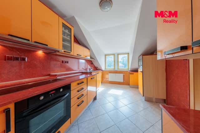Prodej, Byt 3+1, 87 m², Ostrov, Masarykova, Masarykova, Ostrov, okres Karlovy Vary