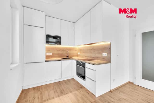 Pronájem, Byt 2+kk, 50 m², Chrudim, Luhanova, Luhanova, Chrudim – Chrudim IV