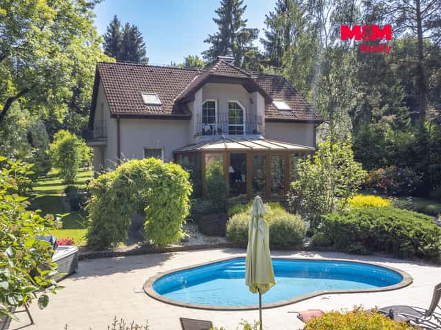 Prodej, Rodinný dům, 226 m², Český Šternberk, Český Šternberk, okres Benešov