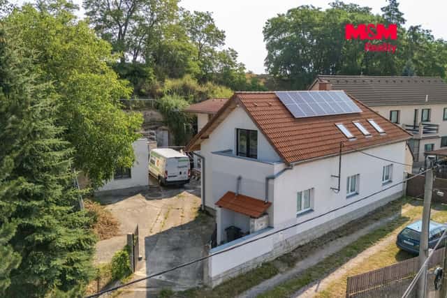 Prodej, Rodinný dům, 230 m², Sluhy, Sluhy, okres Praha-východ