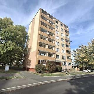 Prodej bytu 2+1 56 m² Cheb, Šeříková, Cheb