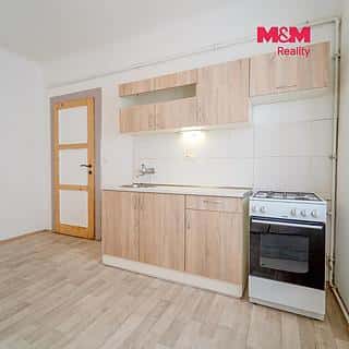 Pronájem bytu 1+1 37 m² Plzeň, Sladkovského, Plzeň, okres Plzeň-město