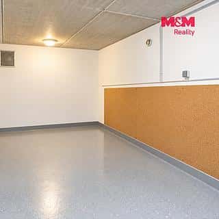 Pronájem garáže 15 m² Nymburk, Topolová, Nymburk