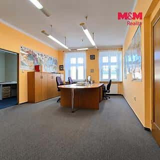 Pronájem kanceláře 85 m² Ledeč nad Sázavou, Husovo náměstí, Ledeč nad Sázavou, okres Havlíčkův Brod