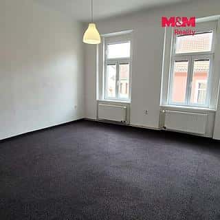 Pronájem bytu 2+1 56 m² Kladno, Váňova, Kladno