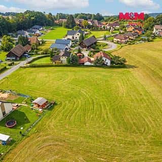 Prodej stavební parcely 1046 m² Semily, Semily