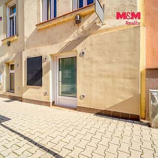 Pronájem obchodu 109 m² Plzeň, Radyňská, Plzeň, okres Plzeň-město