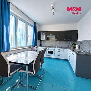 Prodej bytu 3+1 75 m² Drnholec, Hrušovanská, Drnholec, okres Břeclav