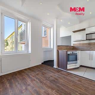 Pronájem bytu 2+kk 57 m² Plzeň, Vrchlického, Plzeň, okres Plzeň-město