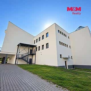 Pronájem skladu 12 m² Pardubice, Lonkova, Pardubice