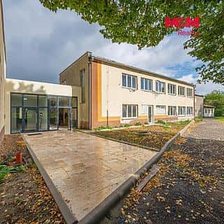 Pronájem skladu 850 m² Miličín, Miličín, okres Benešov