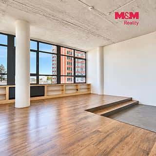 Prodej bytu 1+kk, garsoniery 100 m² Zlín, J. A. Bati, Zlín