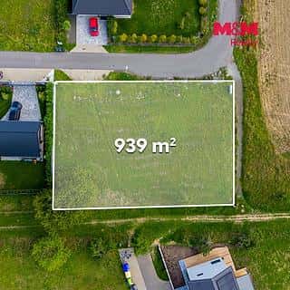 Prodej stavební parcely 939 m² Mnichovo Hradiště, Mezi Alejemi, Mnichovo Hradiště, okres Mladá Boleslav