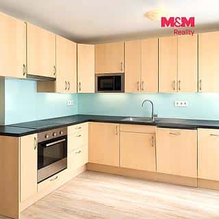 Pronájem bytu 3+kk 84 m² Čelákovice, náměstí 5. května, Čelákovice, okres Praha-východ