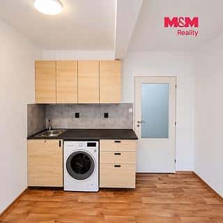 Prodej ostatního 17 m² Praha, Krokova, Praha