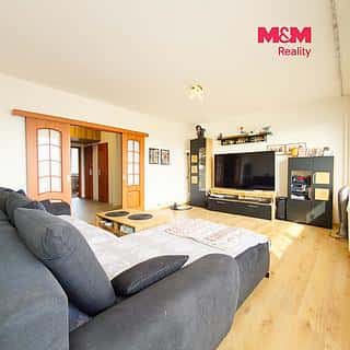 Prodej bytu 3+1 78 m² Orlová, Masarykova třída, Orlová, okres Karviná