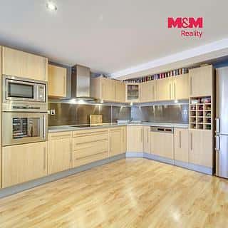 Prodej bytu 4+kk 158 m² Cheb, Růžový kopeček, Cheb