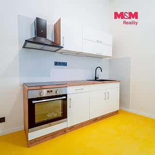 Pronájem bytu 3+1 71 m² Plzeň, Sedláčkova, Plzeň, okres Plzeň-město