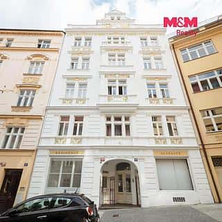Prodej bytu 1+kk, garsoniery 17 m² Praha, Školská, Praha