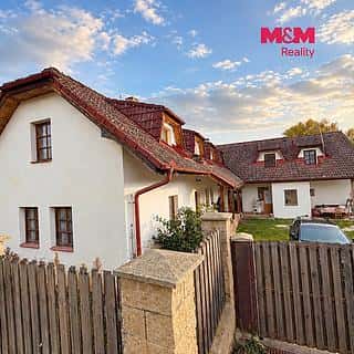 Pronájem bytu 4+1 152 m² Zlatá, Zlatá, okres Praha-východ