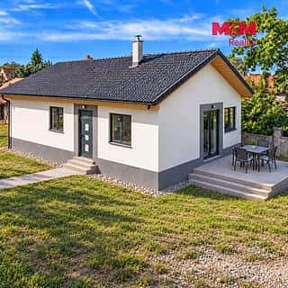 Prodej rodinného domu 103 m² Kostomlaty nad Labem, Hronětická, Kostomlaty nad Labem, okres Nymburk