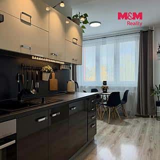 Prodej bytu 3+1 67 m² Postoloprty, Jiráskovo náměstí, Postoloprty, okres Louny