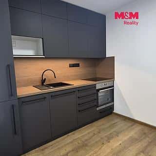 Prodej bytu 2+1 52 m² Rožnov pod Radhoštěm, Dubková, Rožnov pod Radhoštěm, okres Vsetín