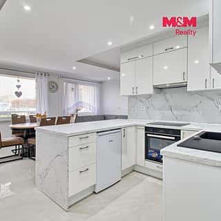 Prodej bytu 4+1 96 m² Most, U Stadionu, Most