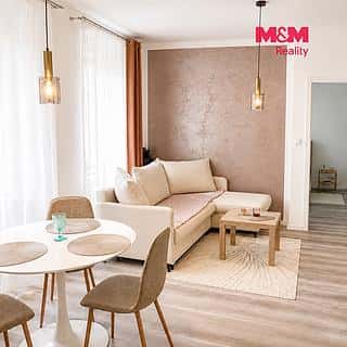 Prodej bytu 2+kk 42 m² Chýnice, Karlštejnská, Chýnice, okres Praha-západ