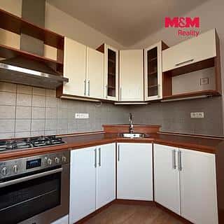 Pronájem bytu 2+kk 50 m² Lovosice, Sady pionýrů, Lovosice, okres Litoměřice