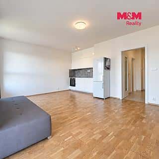 Pronájem bytu 2+kk 51 m² Praha, Zlochova, Praha