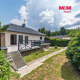 Pronájem rodinného domu 125 m² Šestajovice, Ve Skalkách, Šestajovice, okres Praha-východ