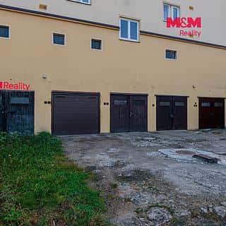 Pronájem garáže 22 m² Karlovy Vary, Lidická, Karlovy Vary