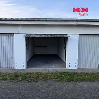 Pronájem garáže 17 m² Hradec Králové, Hradec Králové