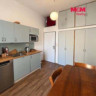 Pronájem bytu 1+1 31 m² Praha, Na Maninách, Praha