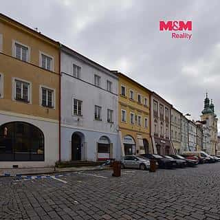 Pronájem bytu 2+1 45 m² Hradec Králové, Velké náměstí, Hradec Králové
