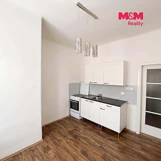 Pronájem bytu 1+1 32 m² Olomouc, Zeyerova, Olomouc